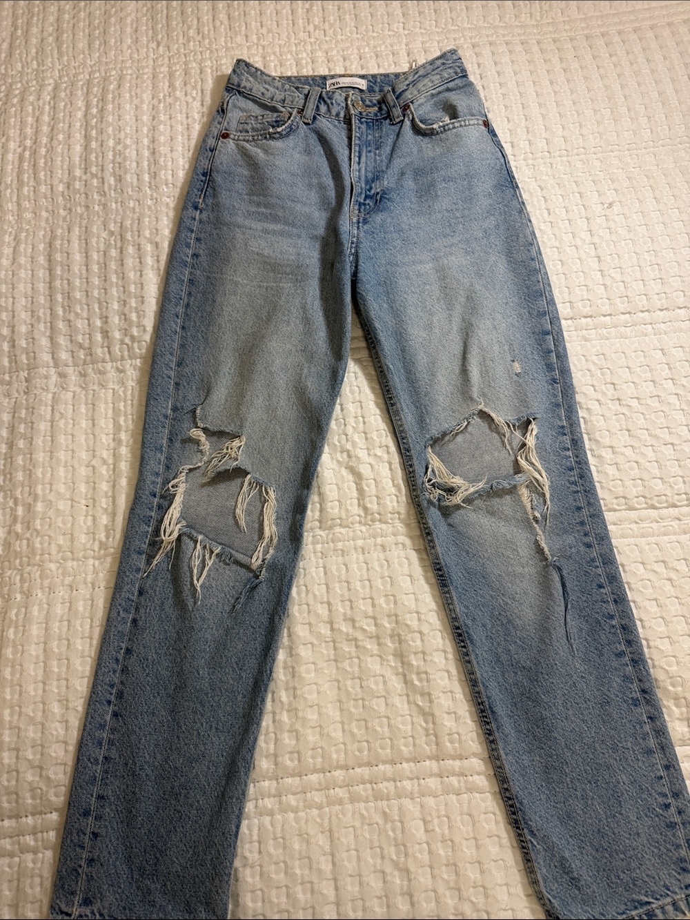 Zara Light Blue Distressed Straight-Leg Jeans